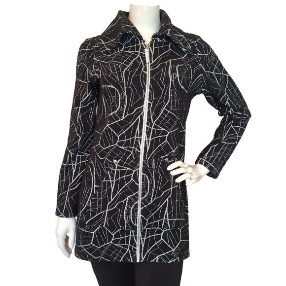 Jackets & Blazers - Tonia DeBellis Black White Abstract Print Jacket